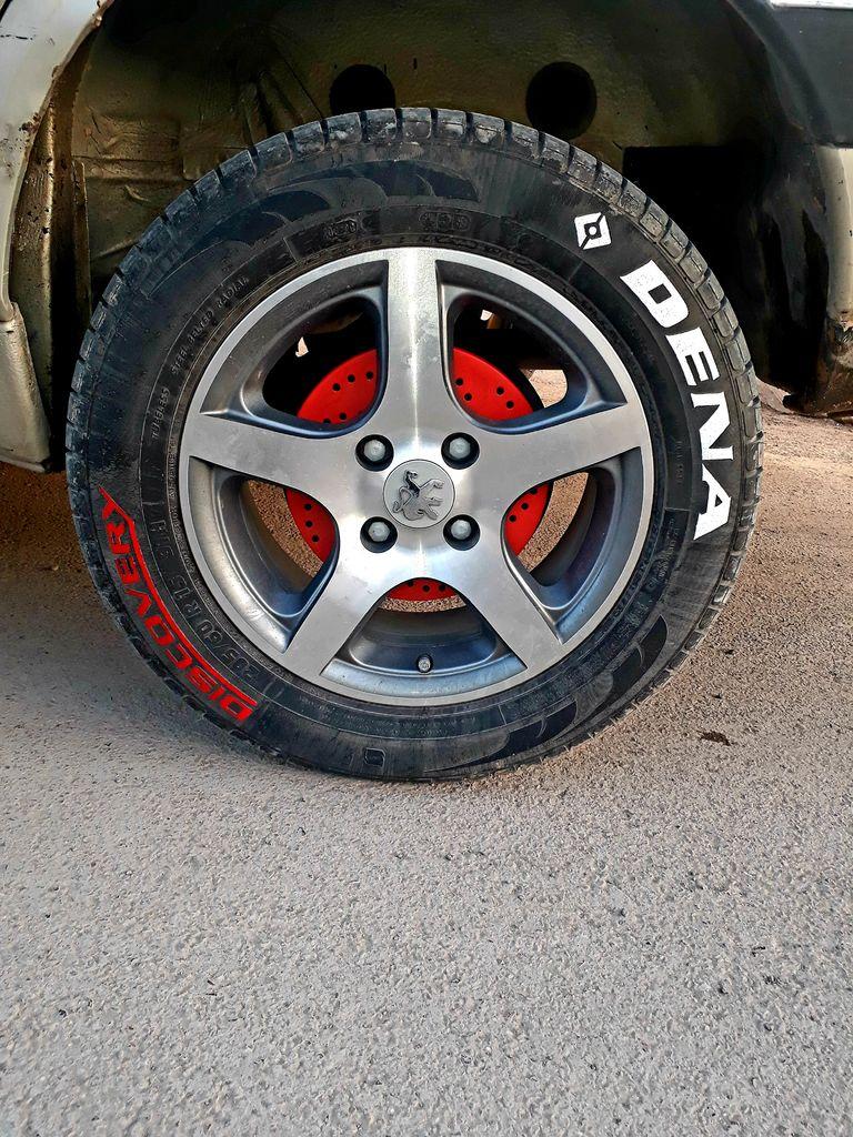 عکس انبار لاستیک هجرت دنا تایر