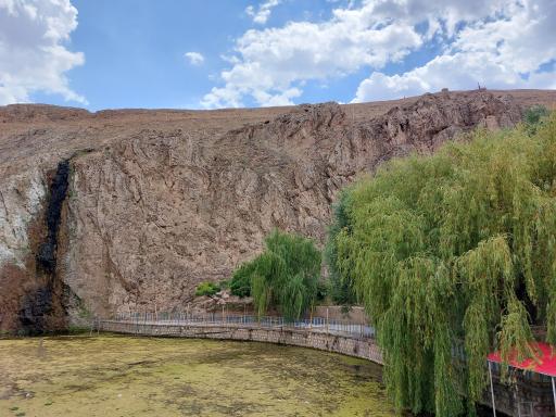 عکس آبشار مصنوعی