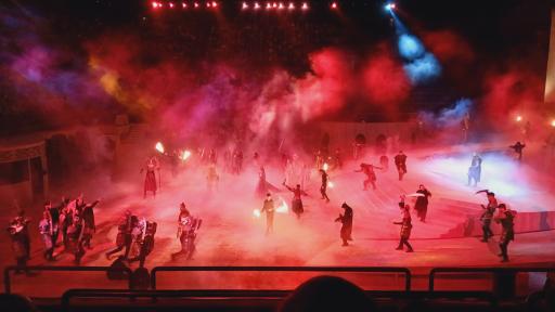 عکس استادیوم تنیس باشگاه انقلاب