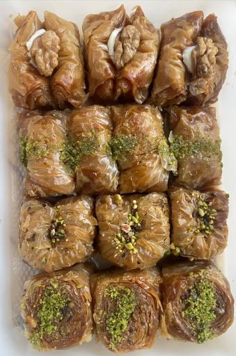 عکس کافه باقلوای شار