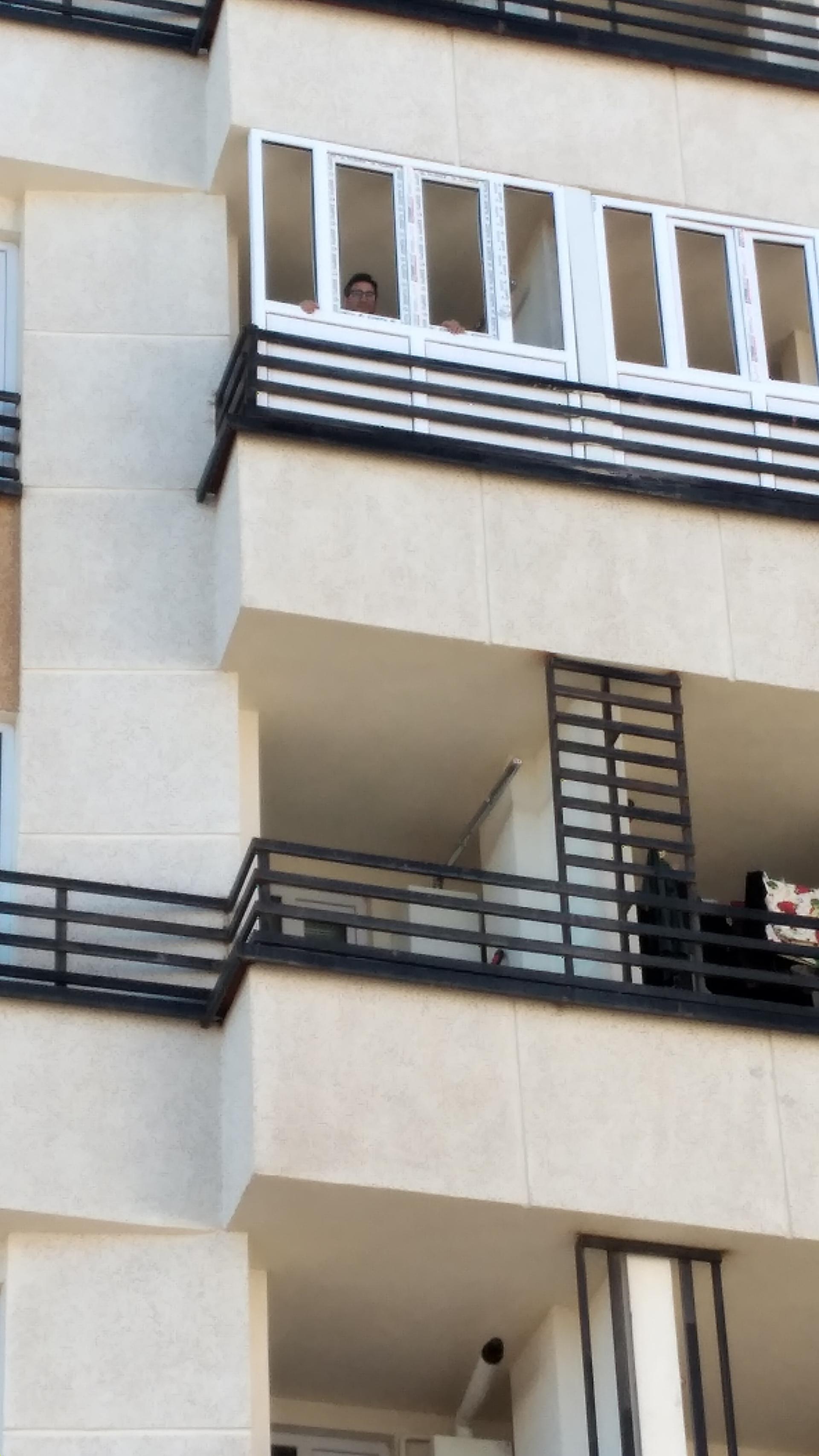 عکس مسکن ملی تاکستان 