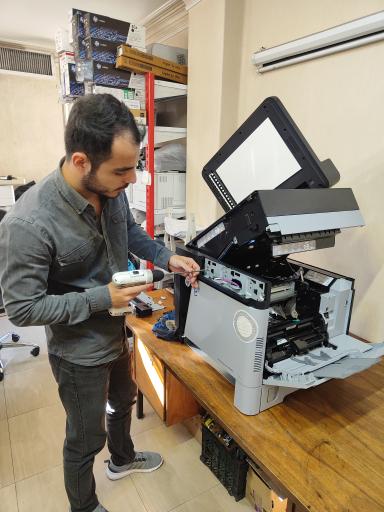 عکس خدمات ماشینهای اداری سفیران 