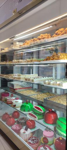 عکس آجیل و شیرینی آرکا