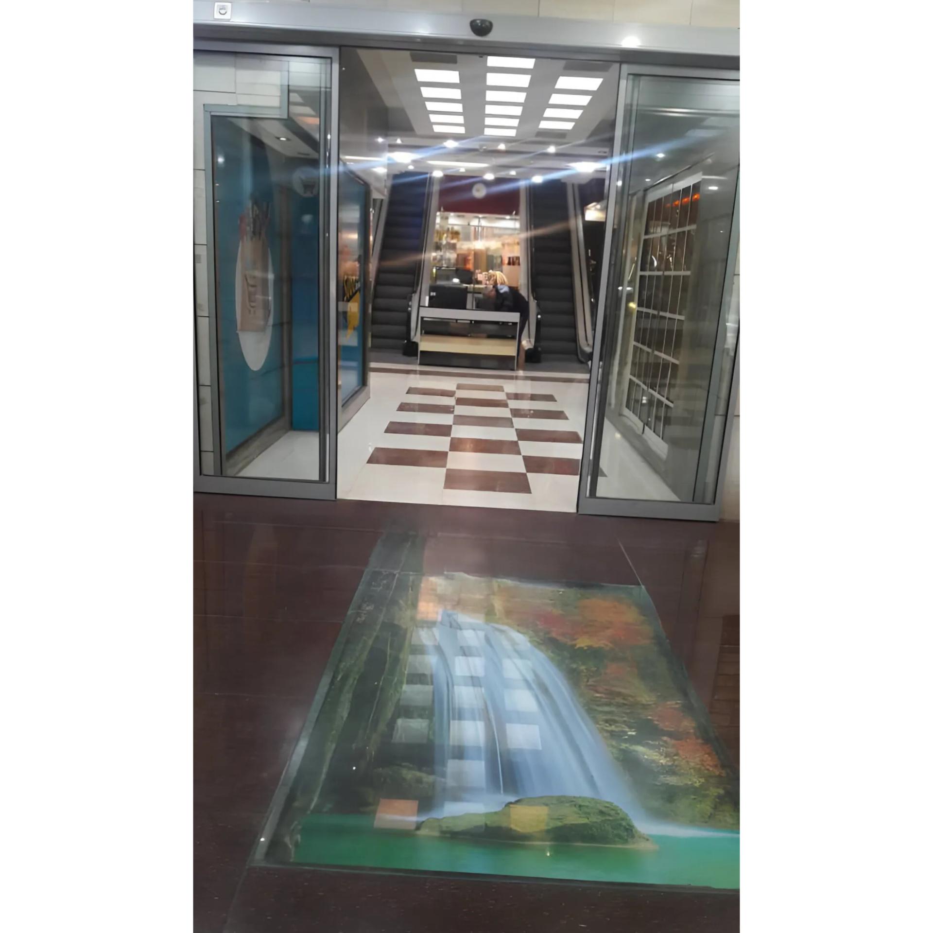 عکس مرکز خرید الهیه