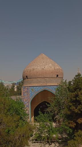 عکس آرامستان تخت فولاد