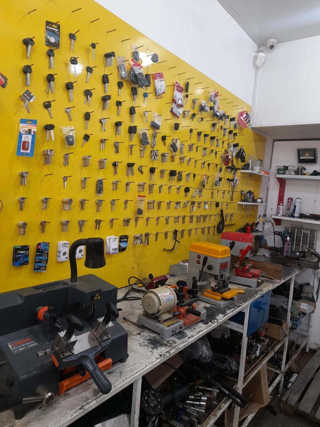 عکس کلیدسازی مرادی یاسوج