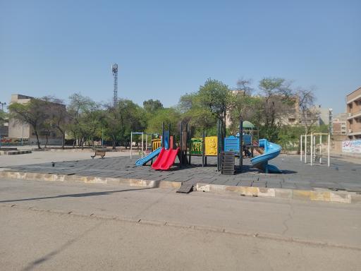 عکس زمین بازی پارک وحدت