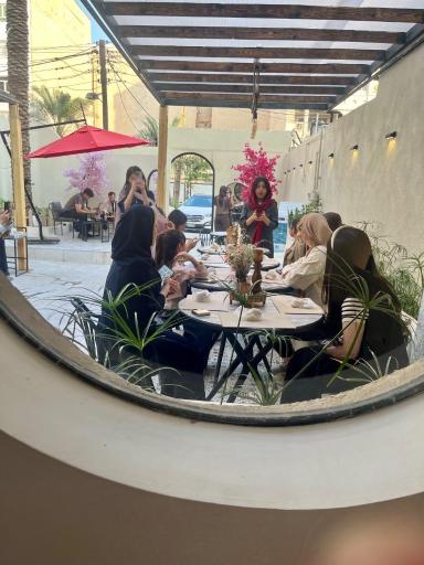 عکس کافه سایه