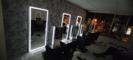 عکس پیرایش قیچی طلا