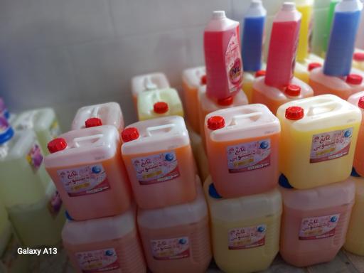 عکس دفتر فروش شرکت تولید شوینده خانگی و صنعتی سیپاک