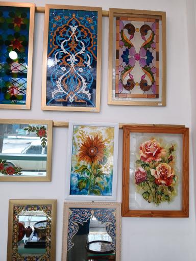 عکس گالری هنری سایه