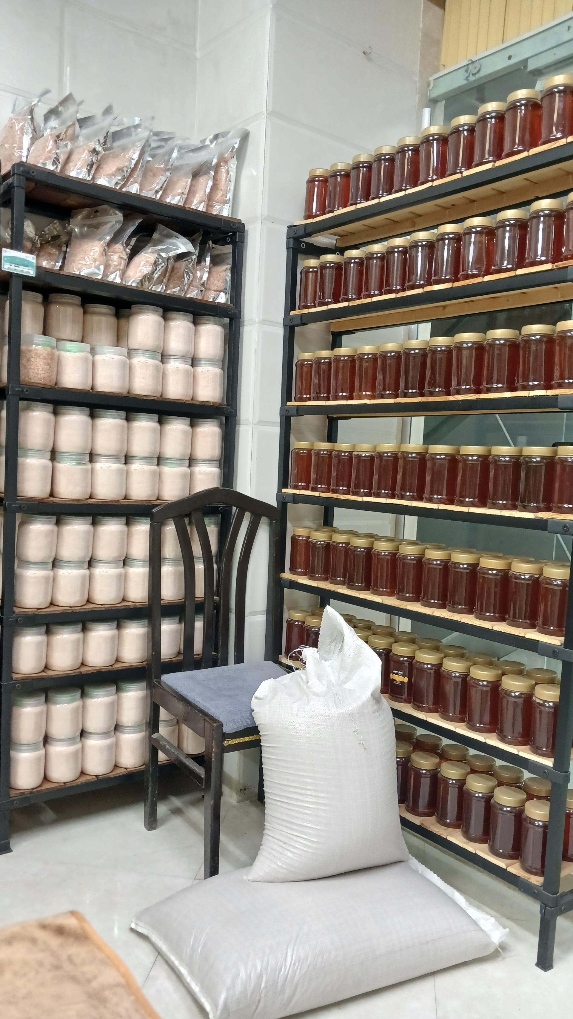 عکس عسل فروشی امیری