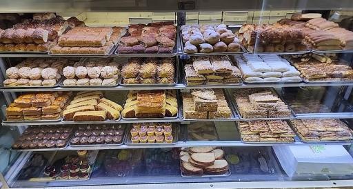 عکس آقای شیرینی