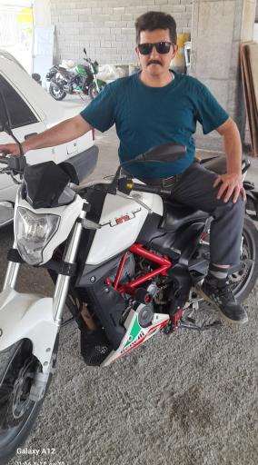 عکس تعمیرگاه موتور سیکلت عمو صفر 