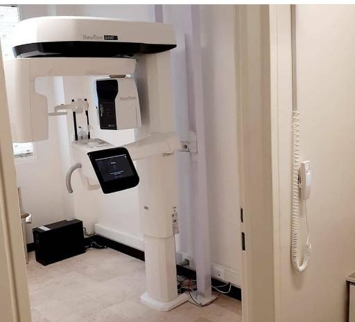 عکس رادیولوژی فک و صورت دکتر صحافی 