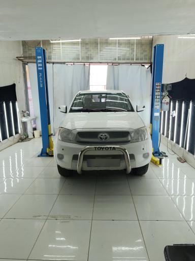 عکس کارشناسی خودرو مهندس غفوری