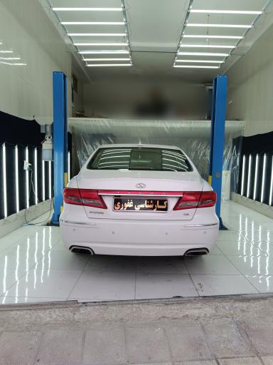 عکس کارشناسی خودرو مهندس غفوری