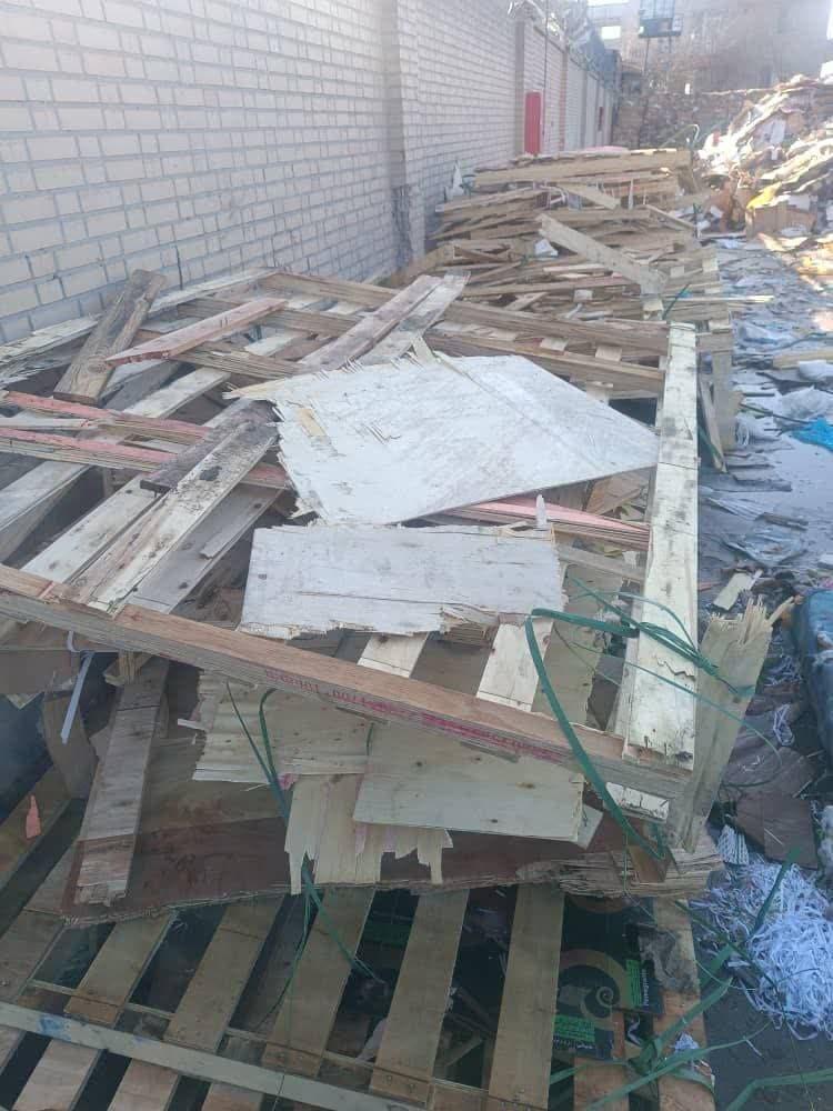 عکس انبار ضایعات آزادگان غرب 