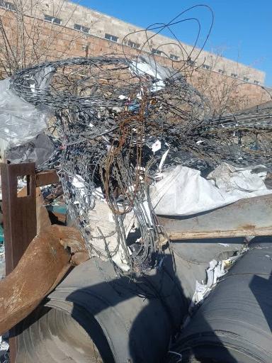 عکس انبار ضایعات آزادگان غرب 