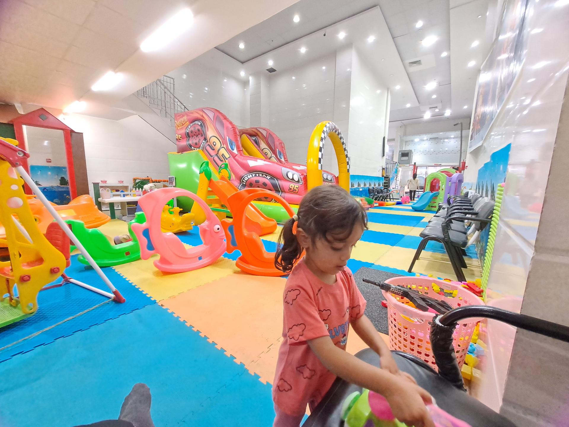 عکس خانه بازی دلقک