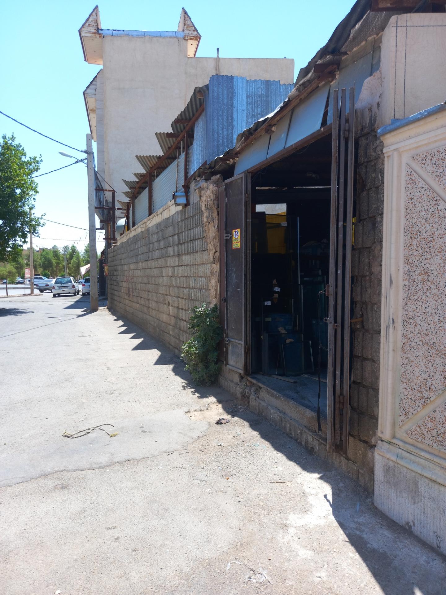 عکس شیشه بری ساختمانی 