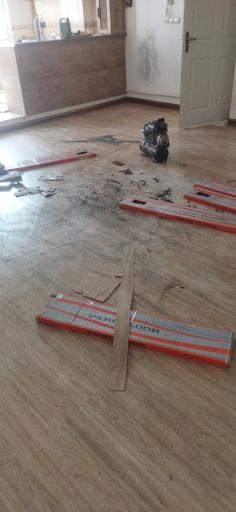 عکس دکور لند کاغذ دیواری