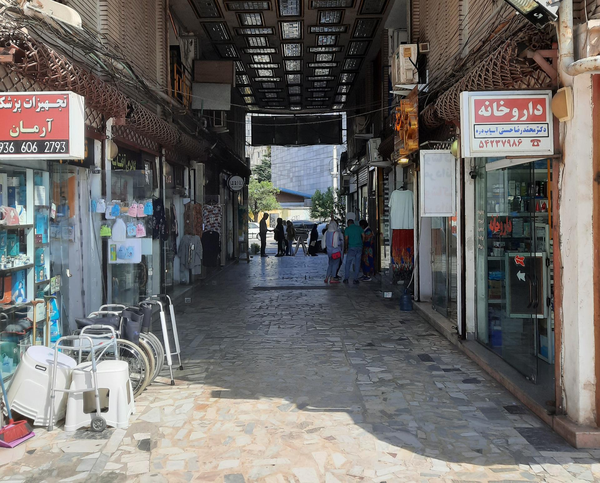 عکس پاساژ زعفری