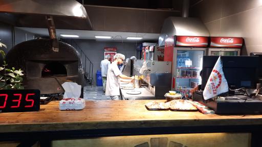 عکس پیتزا کالو