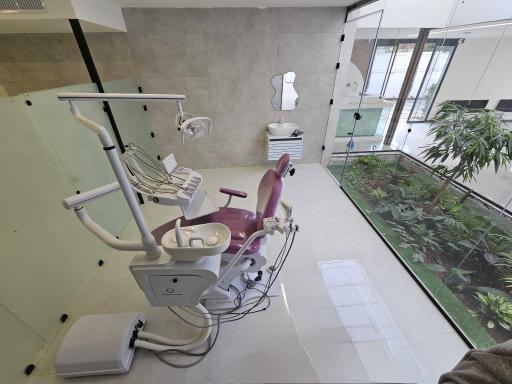 عکس کلینیک دندانپزشکی سبز