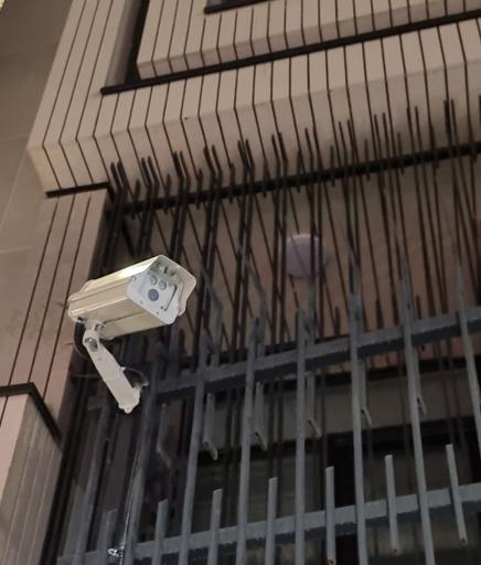 عکس تکنیک برتر (تعمیر جک پارکینگ و کرکره برقی و دوربین)