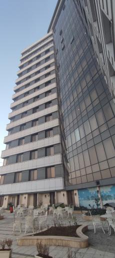 عکس هتل بزرگ سی نور