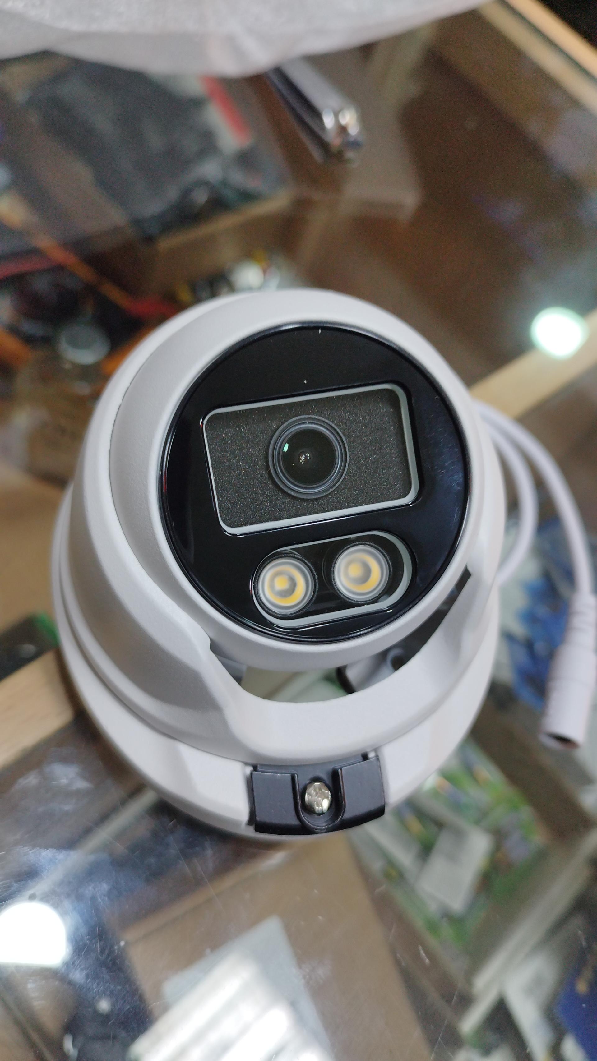 عکس تکنیک برتر (تعمیر جک پارکینگ و کرکره برقی و دوربین)