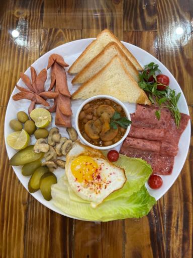 عکس رستوران جعفر گلپایگانی