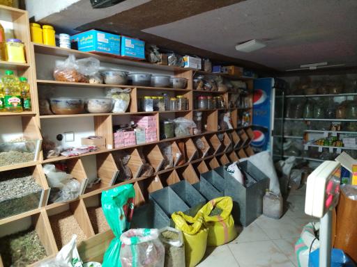 عکس عطاری زیره