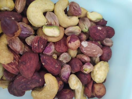 عکس آجیل و خشکبار