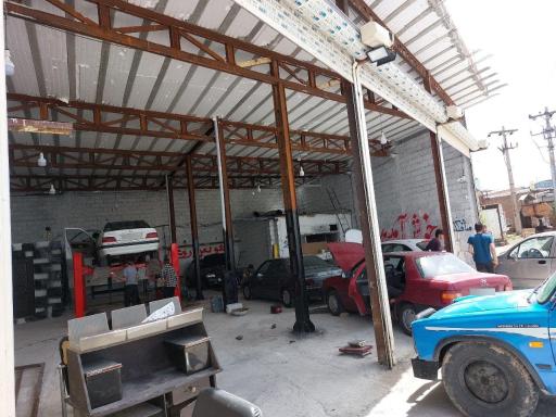 عکس تعمیرگاه اورژانس خودرویی آتا