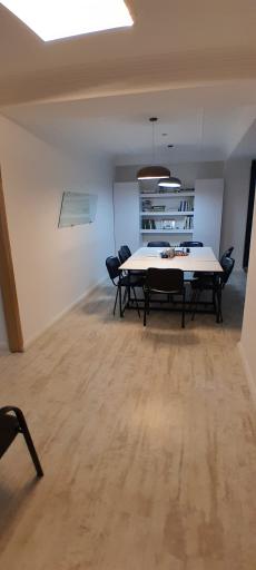 عکس استودیو تبلیغاتی لینک