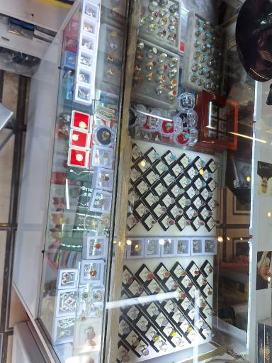 عکس فروشگاه حجاب آیات