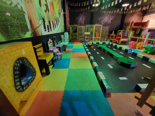 عکس شهربازی رویال