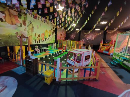 عکس شهربازی رویال