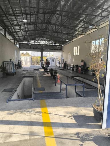 عکس مرکز معاینه فنی خودروهای سبک حکیم