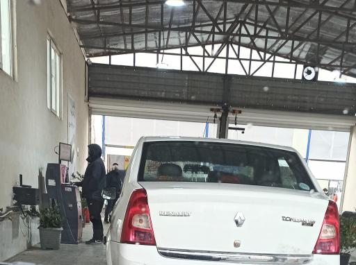 عکس مرکز معاینه فنی خودروهای سبک حکیم