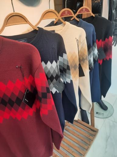 عکس فروشگاه مردانه هوتن