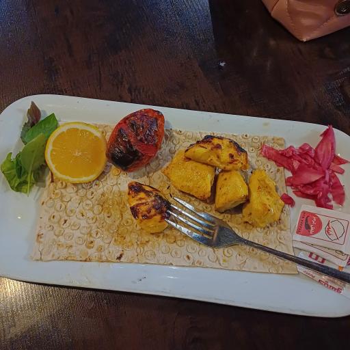 عکس رستوران مادربزرگ