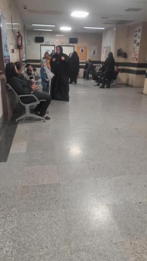 عکس درمانگاه تامین اجتماعی خمینی شهر