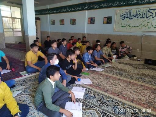 عکس دبیرستان نمونه دولتی بعثت (کوهدشت)