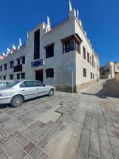 عکس اداره کل اتباع و مهاجرین خارجی