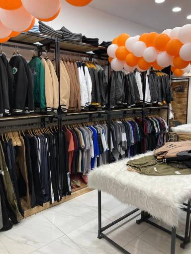 عکس فروشگاه مردانه هوتن