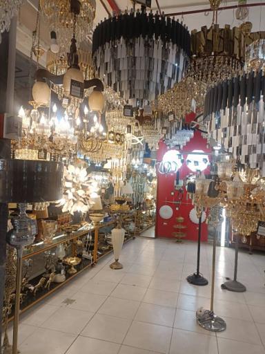 عکس الکتریکی و لوستر دریای نور