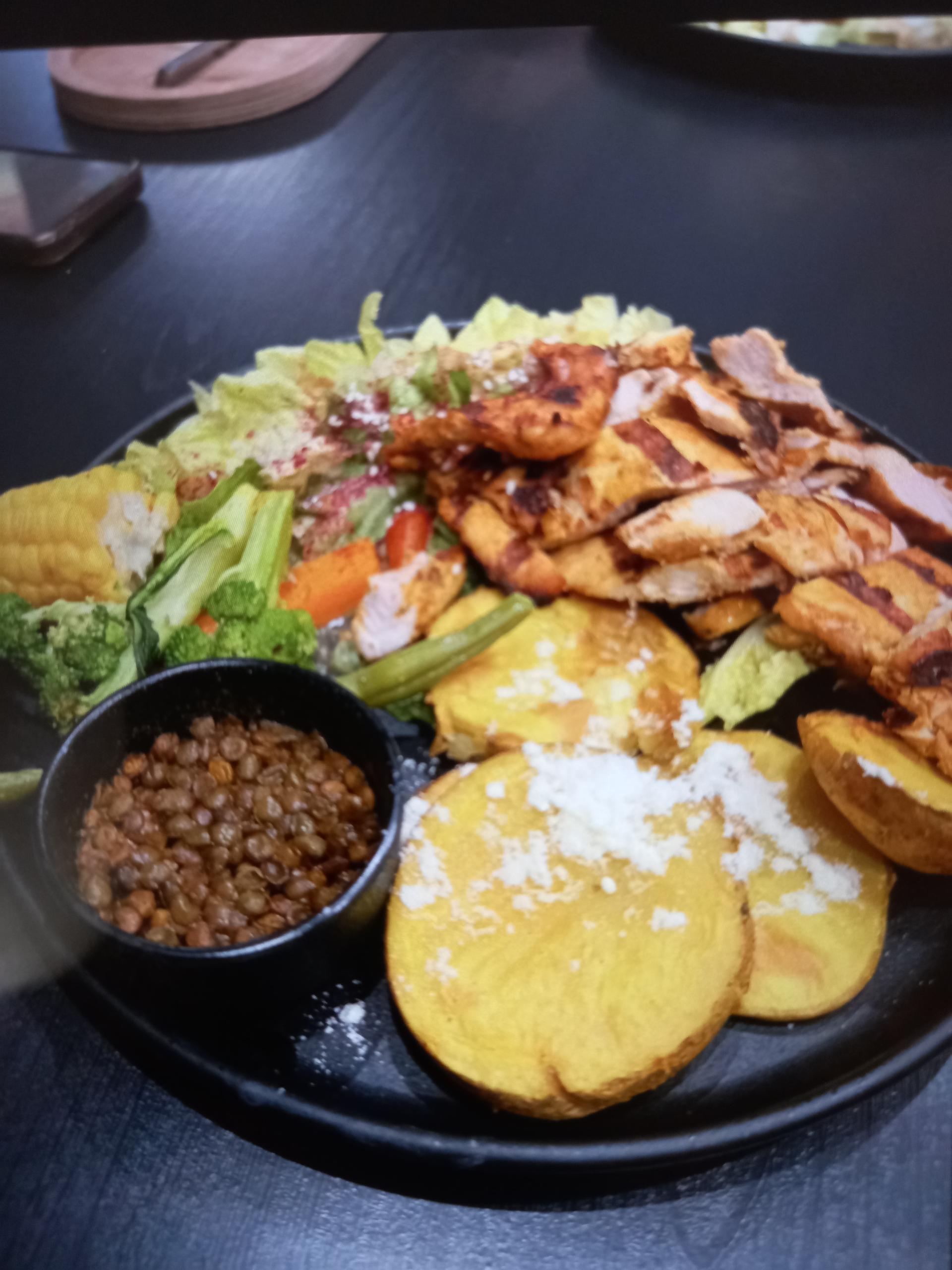 عکس کافی شاپ بایوفیت